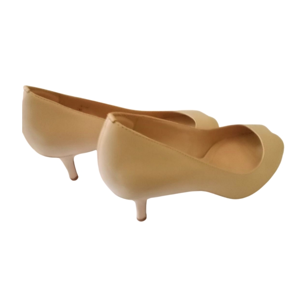 Womens 7M Taharhi Jayne Peeptoe High Heels